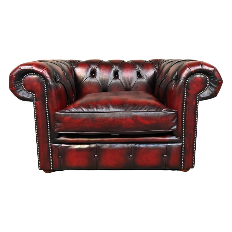 Tomney Style Club Chair